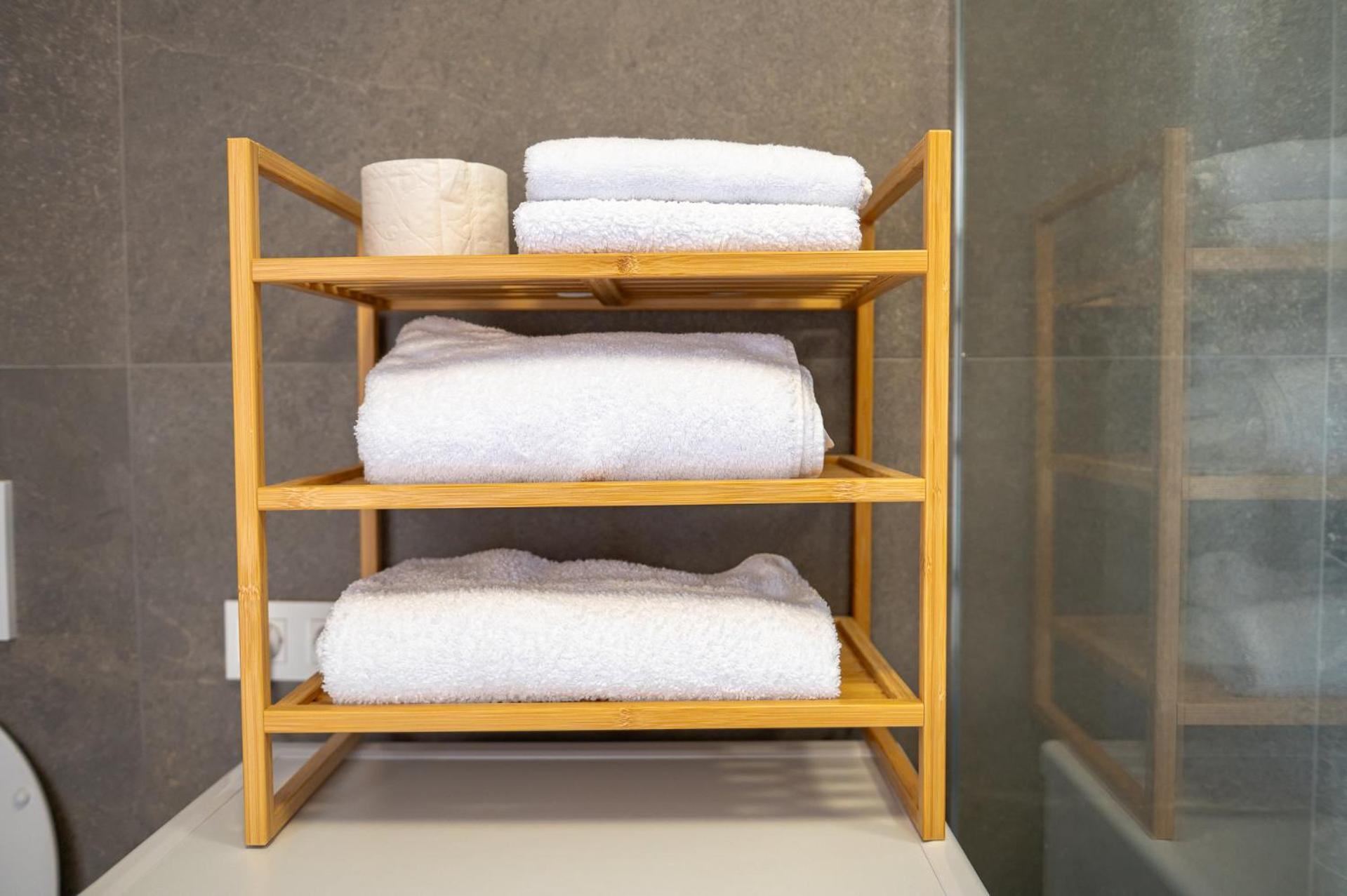 Apartments Luxury Ad เยเซนิตเซ ภายนอก รูปภาพ